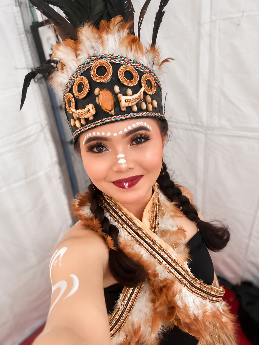 Hasil makeup Paramacitha 9